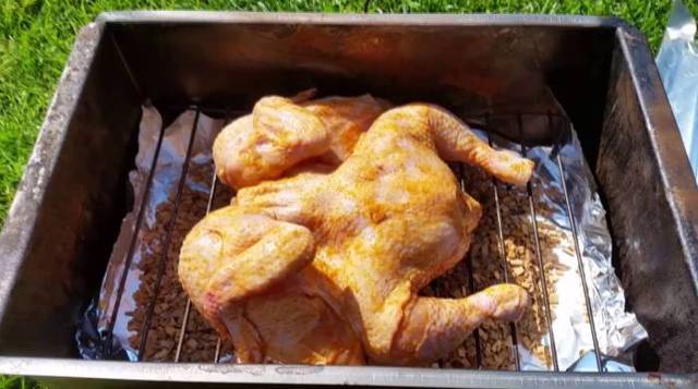Как закоптить курицу горячего копчения в домашних условиях